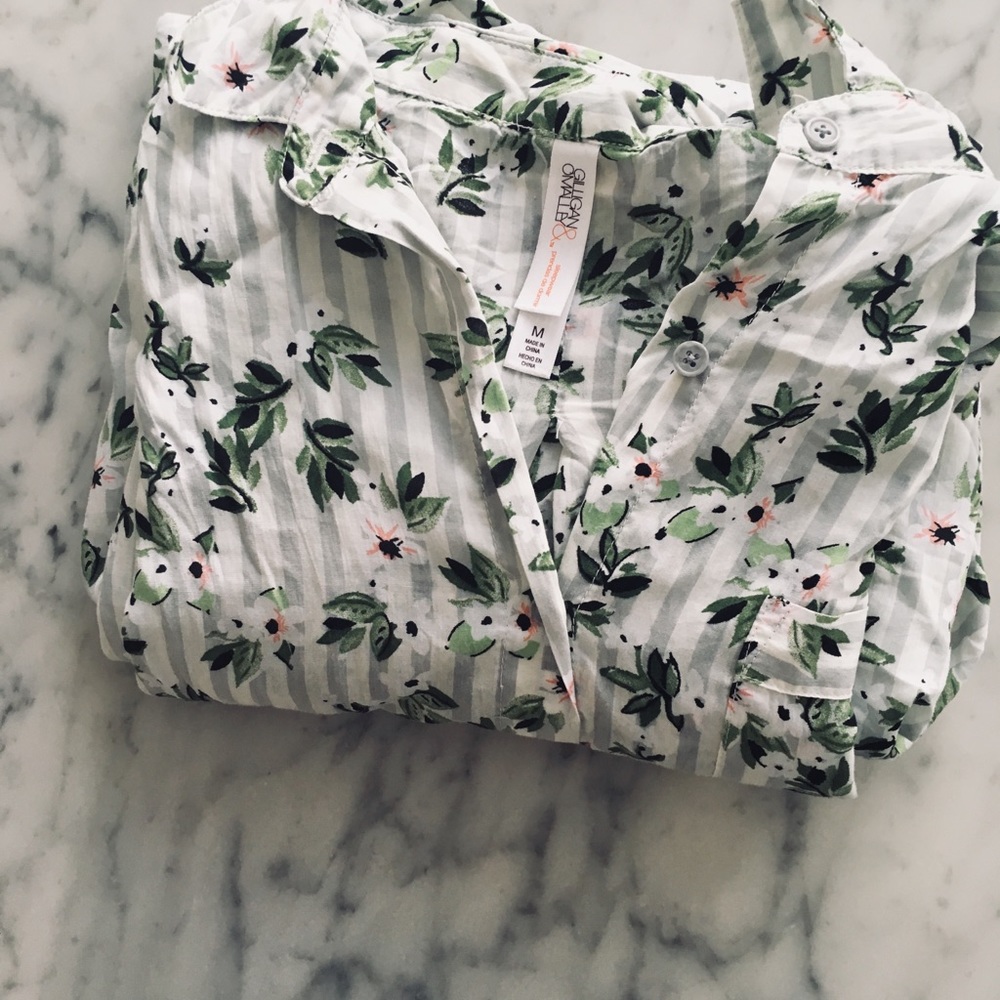 Flowery nightgown